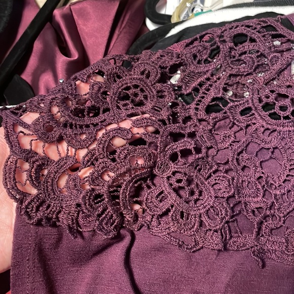 Vanity Wine color boho lace blouse - Picture 4 of 4